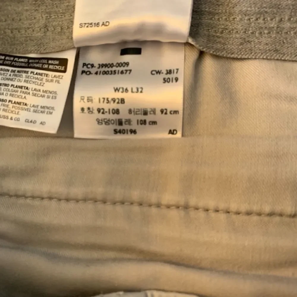 Men’s Dockers Light Grey size 36 x 32
